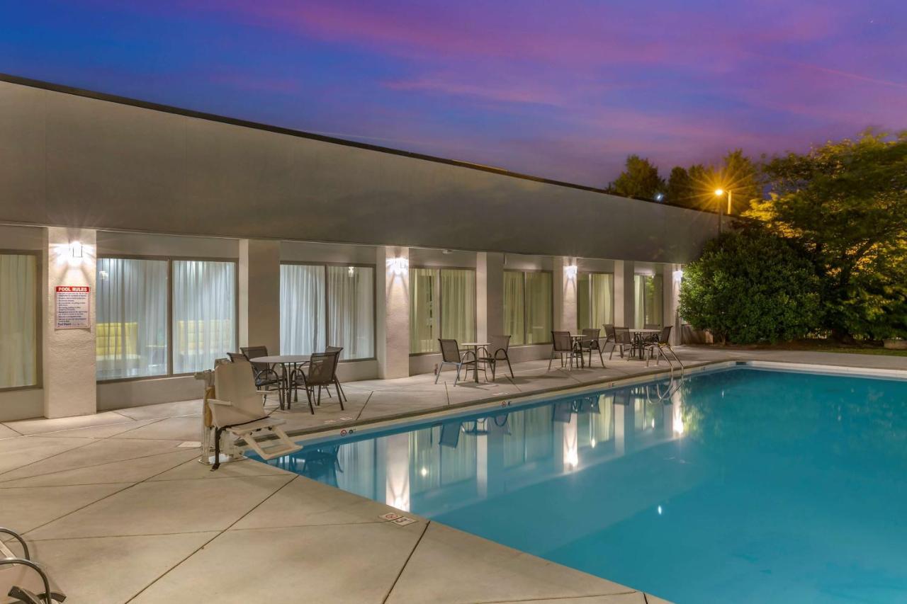 Hotel Western Winston-Salem