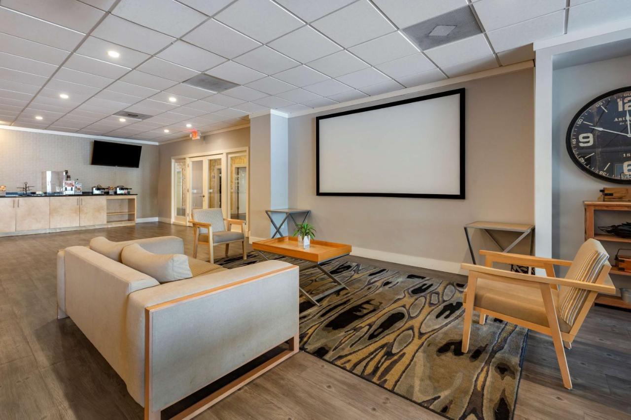 Western Hotel Winston-Salem