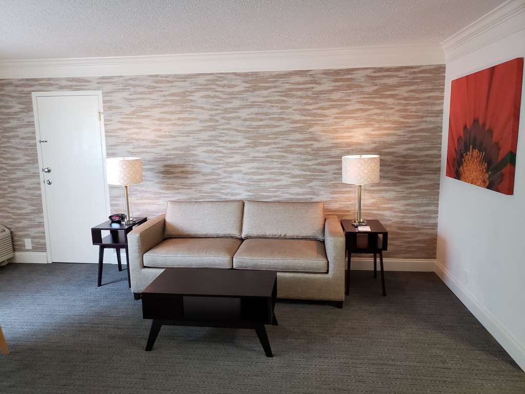 Western 4* Winston-Salem